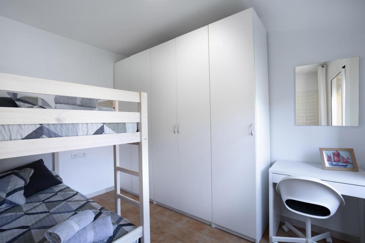 Bonita Casa Adosada Con Jardin Privado Y Piscina Comunitaria 卡莱利亚德帕拉弗鲁赫尔 外观 照片