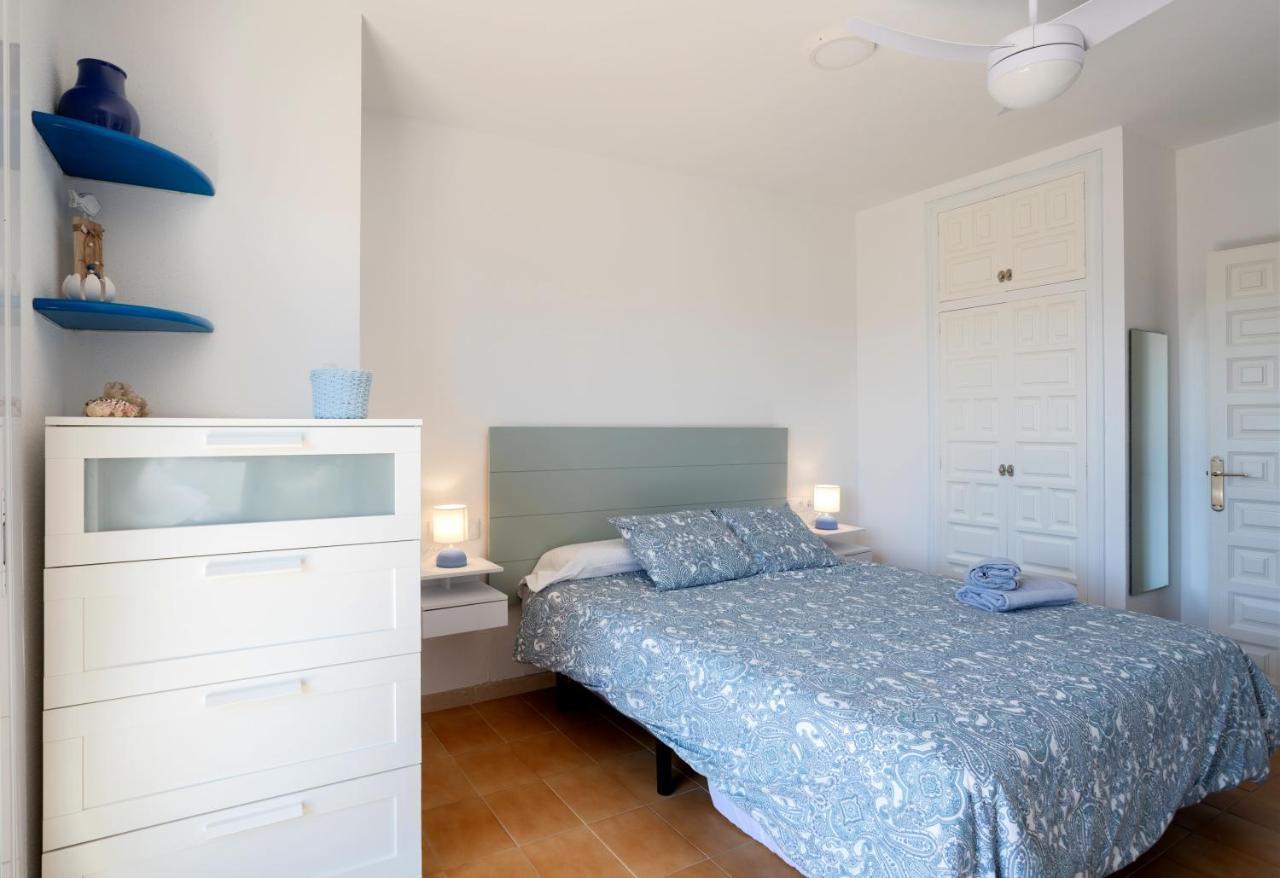 Bonita Casa Adosada Con Jardin Privado Y Piscina Comunitaria 卡莱利亚德帕拉弗鲁赫尔 外观 照片