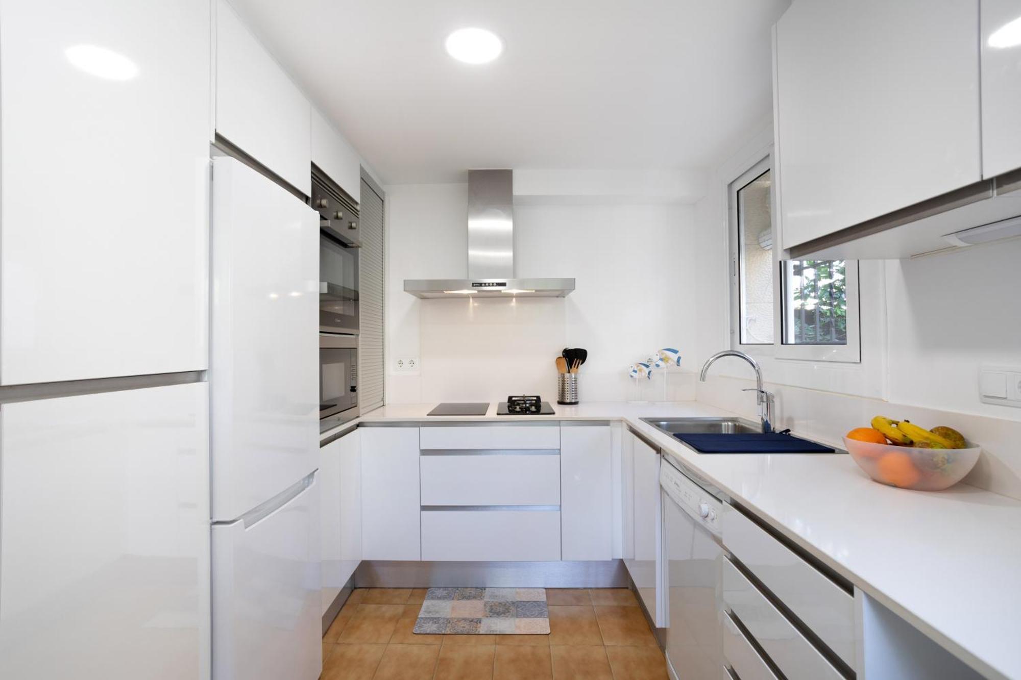 Bonita Casa Adosada Con Jardin Privado Y Piscina Comunitaria 卡莱利亚德帕拉弗鲁赫尔 外观 照片