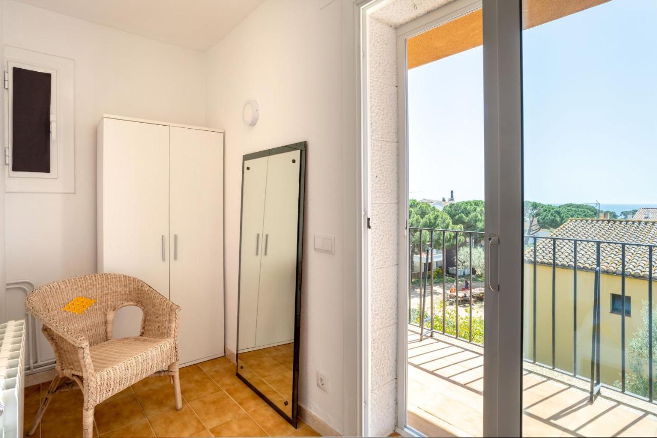 Bonita Casa Adosada Con Jardin Privado Y Piscina Comunitaria 卡莱利亚德帕拉弗鲁赫尔 外观 照片