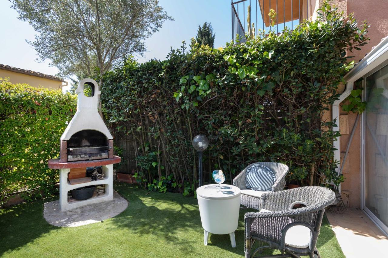 Bonita Casa Adosada Con Jardin Privado Y Piscina Comunitaria 卡莱利亚德帕拉弗鲁赫尔 外观 照片