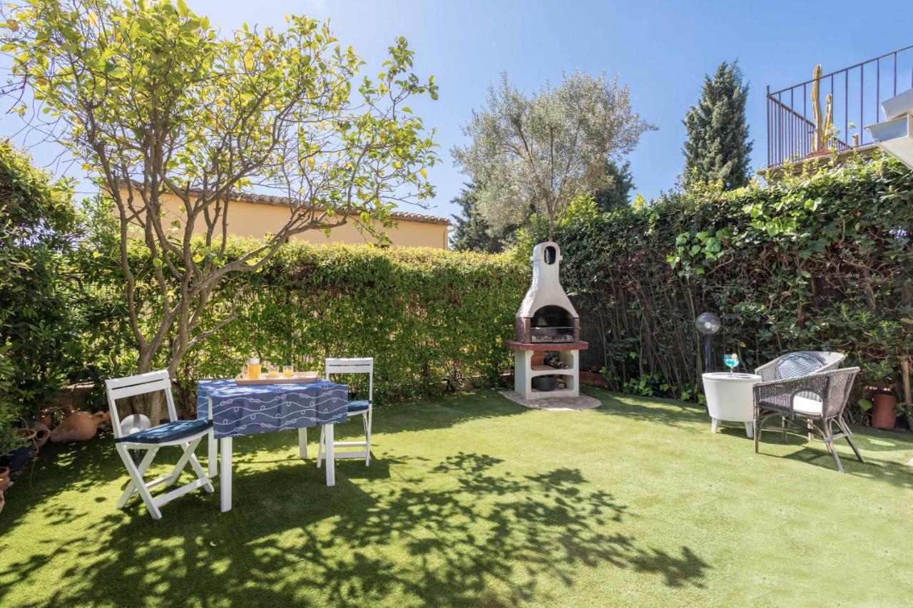 Bonita Casa Adosada Con Jardin Privado Y Piscina Comunitaria 卡莱利亚德帕拉弗鲁赫尔 外观 照片