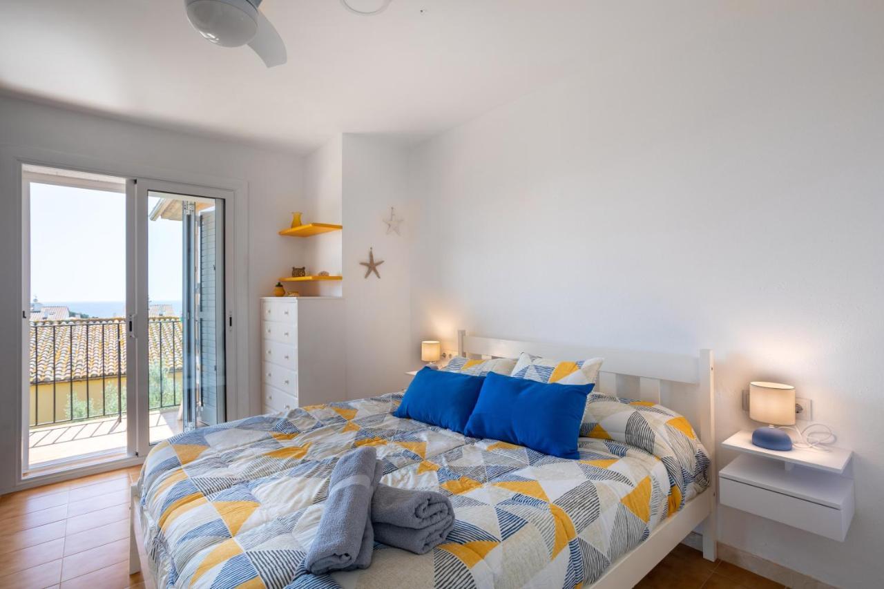 Bonita Casa Adosada Con Jardin Privado Y Piscina Comunitaria 卡莱利亚德帕拉弗鲁赫尔 外观 照片